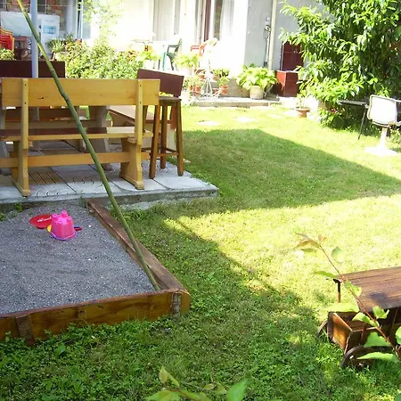 Feya Guest house *